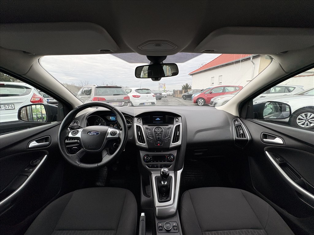 Eladó Ford Focus Turnier 1.6 TDCi (1560 cm³, 95 PS) 9. kép