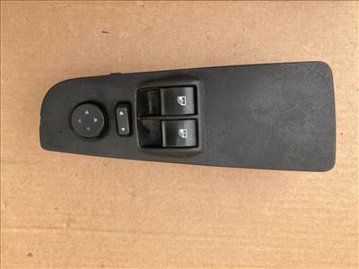 Fiat Grande Punto ablak és tükör kapcsoló 011650