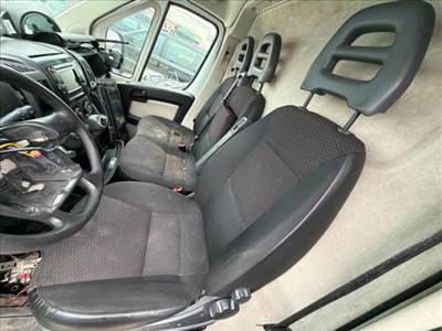 Citroën Jumper II Jobb első Fejtámla *160167*