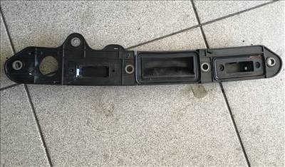 Volkswagen Passat B6 Variant - csomagtér nyitó konzol