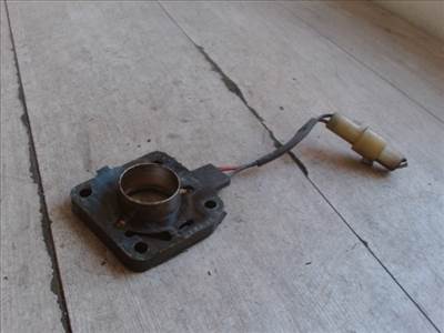 SUZUKI SWIFT 96-05 Központi injektor talp