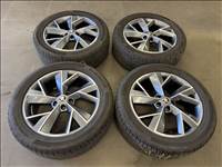  5x112 lyukosztású 19" újszerű (gyári felni) alufelni, rajta 235/50 újszerű Hankook nyári gumi 