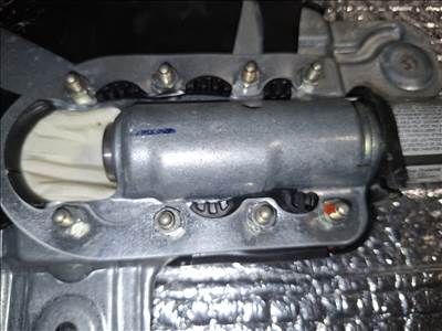 térdlégzsák BMW E46 30339880b bmw34703723004z