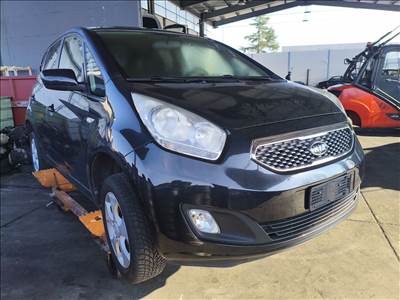 Kia Venga bontott alkatrészei