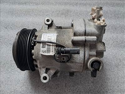 Opel Meriva B klímakompresszor  13450516