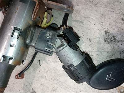 Citroën C5 II Gyújtáskapcsoló *144561*