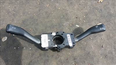 Volkswagen Golf IV 1.9 TDI bajuszkapcsoló indexkar ablaktörlő kar 