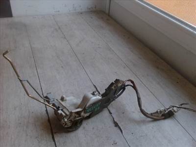 SUZUKI LIANA Bal első ajtó zárszerkezet központi záras