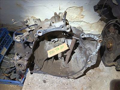 Citroën Xsara Peugeot citroën váltó 20ta87