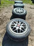  4x100 lyukosztású 15" használt felni, rajta 195/50 kopott nyári gumi gumi 