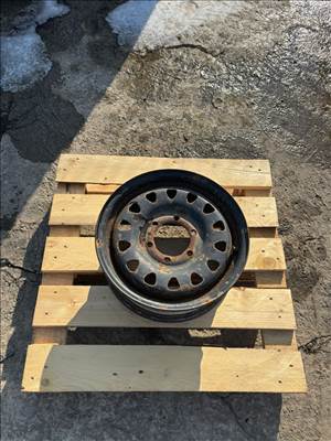 Felni Mitsubishi L200