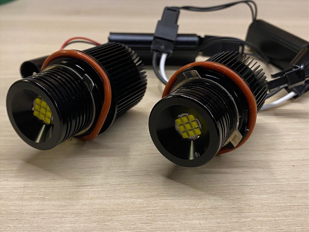 BMW Angel Eyes LED izzó 2*45W, 9led/izzó , E39 E53 E60 E61 E63 E64 E65 E66 E81 E82 E83 E87 7. kép