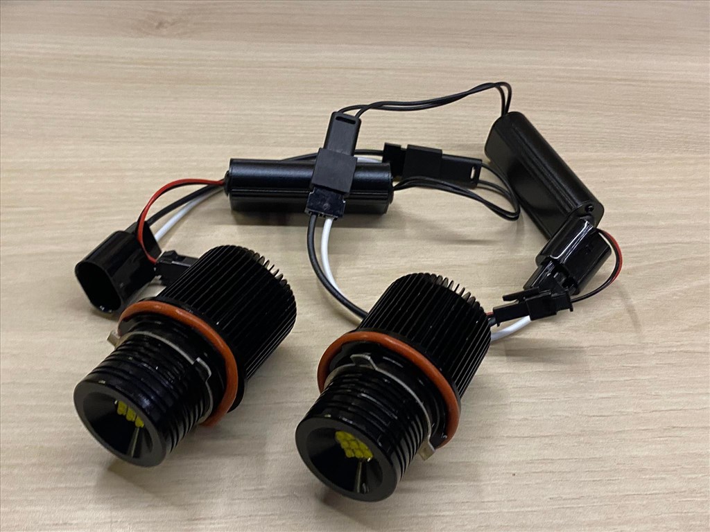 BMW Angel Eyes LED izzó 2*45W, 9led/izzó , E39 E53 E60 E61 E63 E64 E65 E66 E81 E82 E83 E87 9. kép