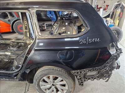 VOLKSWAGEN PASSAT B8 bal hátsó sárvédő negyed 