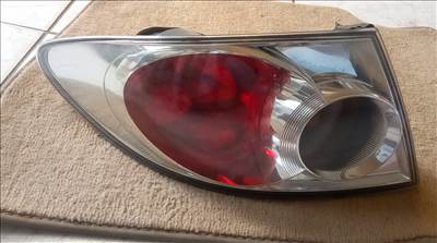 Mazda 6 (1st gen) Hátsó lámpa bal külső 22061971