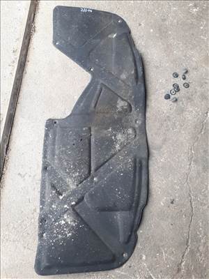 Suzuki Swift III 1998 gépháztető szigetelés patentokkal