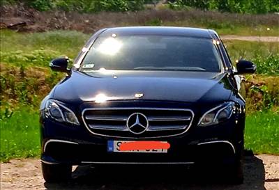 Mercedes E 220 D (W213) eladó.