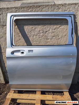 Mercedes V-osztály W447 Bal tolóajtó 