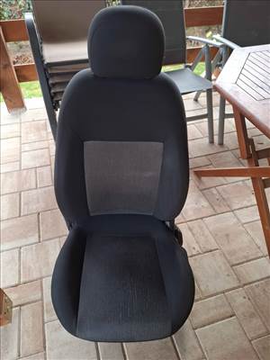 Fiat Doblo II ülés 3 személyes ülésszett 