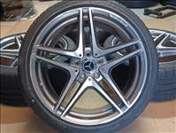  Mercedes W205 63 AMG 5x112 9-10,5x19 255/35 285/30 R19 nyári gumikkal