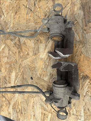 Audi A6 (C5 - 4B) Hátsó féknyereg 