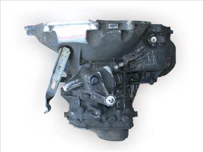 Opel Tigra A 1994-2000 - váltó, W418, manuális, km spirálos
