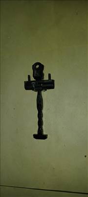 Opel Crossland ajtó határoló