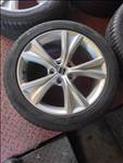 17" 5x112 legújabb Seat Leon  225/45r17 nexen nyári 160eft/4db 