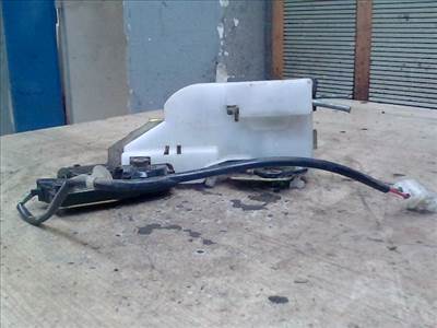 MAZDA Demio 2000- Jobb első ajtó zárszerkezet központizáras