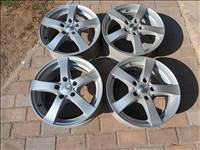  5x114.3 lyukosztású 7JJ 16" használt Dezent alufelni