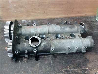 Volkswagen Golf IV Vezérműtengely Házzal *151815* 036103475