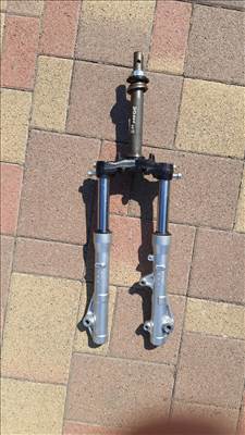 Honda SH Mode 125 első teleszkóp