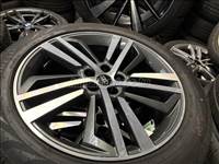 AUDI Q5 - Gyári alufelni 20x8 20" 8J