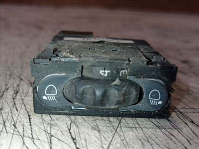 Renault Clio II Fényszórómagasság Állító Kapcsoló *143928* 8200060042