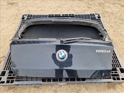 BMW E87 1-es csomagtérajtó 