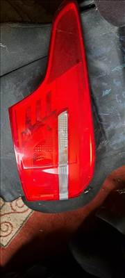 Ford Kuga Mk1 jobb hátsó lámpa 