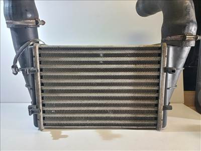 Volkswagen Passat B5, Audi A4 (B5 - 8D), Audi A6 (C5 - 4B) intercooler töltőlevegő hűtő 058145805a
