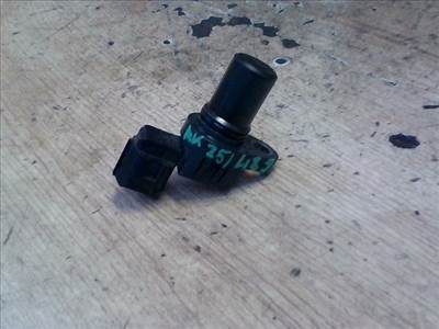 SUZUKI SWIFT 96-05 Vezérműtengely jeladó