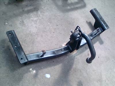 SSANGYONG Kyron 2005- Vonóhorog