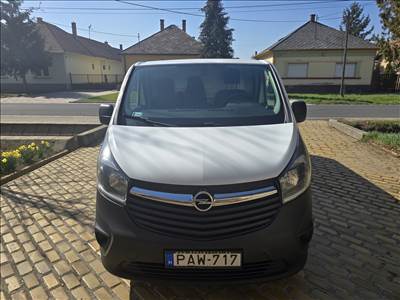 Eladó Opel Vivaro B haszonjármű