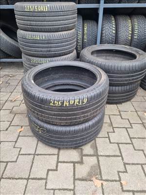  235/4019" újszerű Pirelli CinturatoP7 nyári gumi 2db 