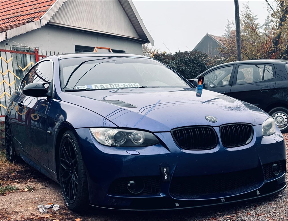 BMW E92 E93 M3 első lökhárító 2006-2010 3. kép