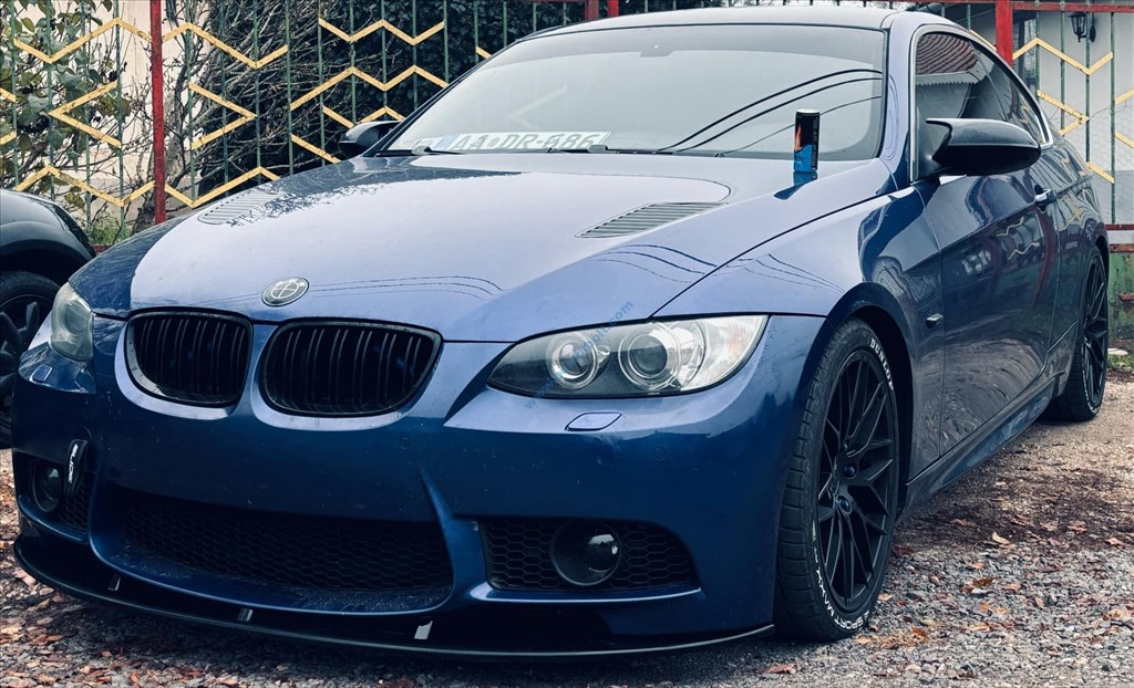BMW E92 E93 M3 első lökhárító 2006-2010 4. kép