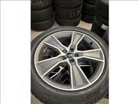 AUDI Q5 - Gyári alufelni 20x8 20" 8J