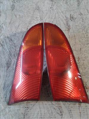 2001 Ford Focus mk1 1.6 hátsó lámpa(kombi,sedan)