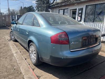 Audi A6 (C5 - 4B) 2.4i bontott alkatrészei