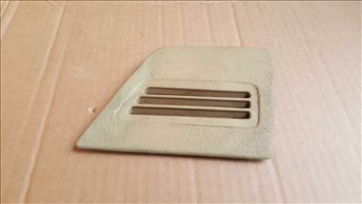 Volvo 9420835 V70 XC70 csomagtérburkolat