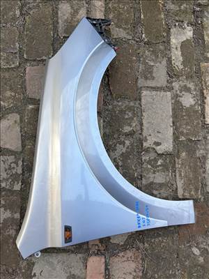 Opel Astra H Jobb első sárvédő 