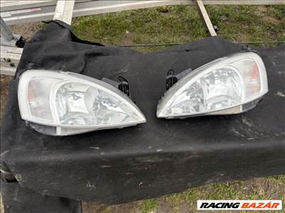 Opel Corsa C fényszóró 