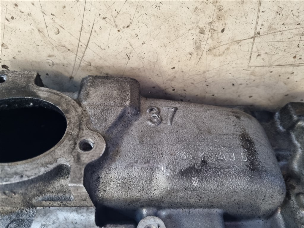 Ford Focus hengerfej  9684487210 5. kép